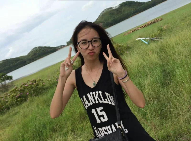老照片，回顾美丽气质反差妹子（215/300）