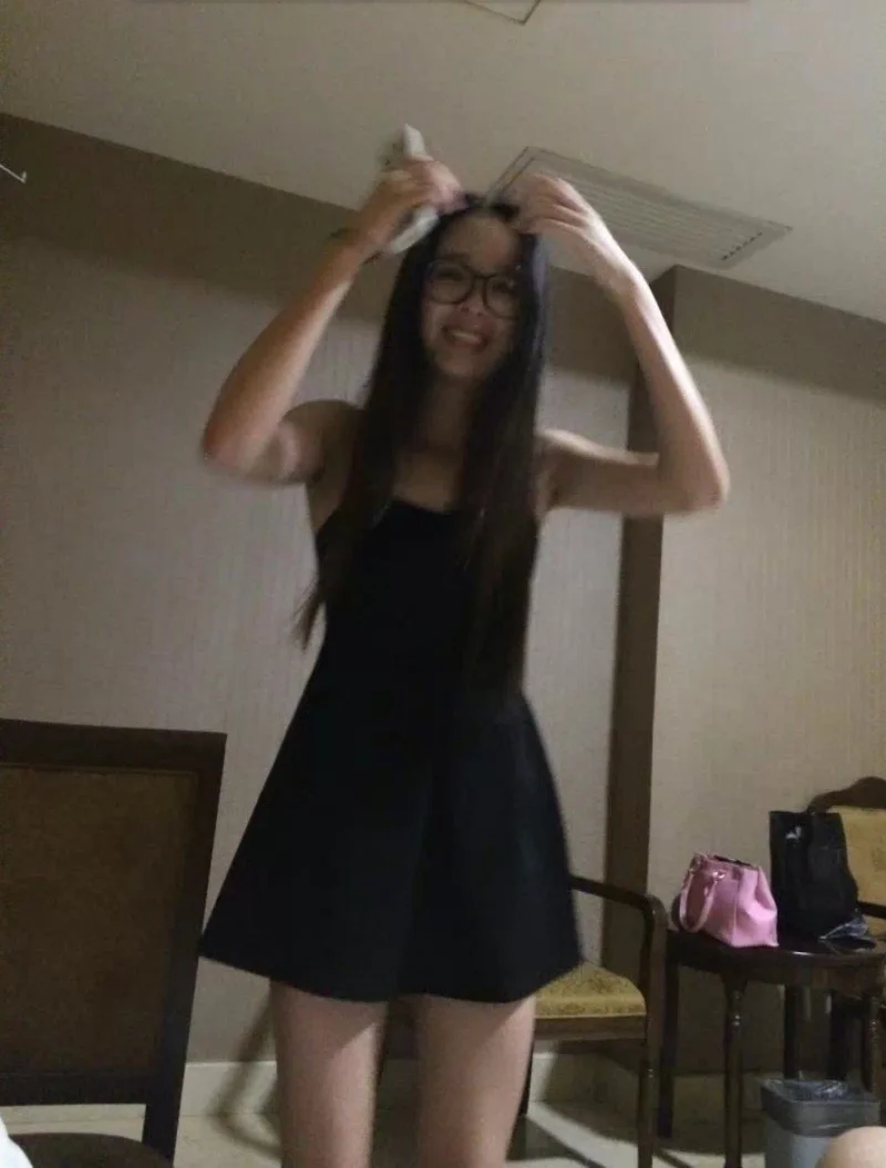 老照片，回顾美丽气质反差妹子（215/300）