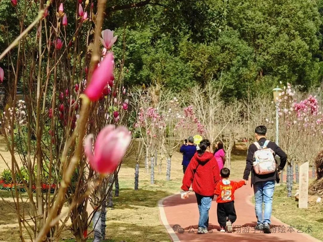 一天8个景点,肯定赶,会不会太累?或者住一晚?
