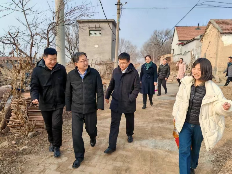 “走访慰问送温暖”——县文旅局赴第一书记村开展走访慰问活动