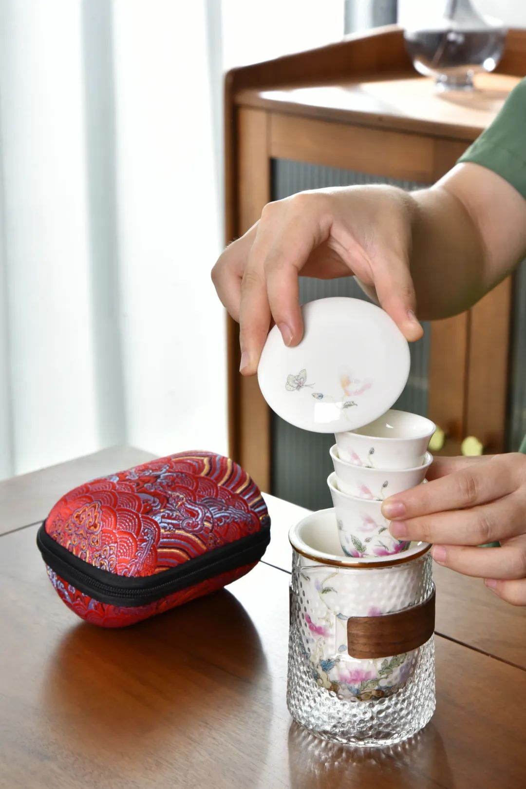 【春节好礼】繁花似锦,德化白瓷便携旅行茶杯,限时79/套