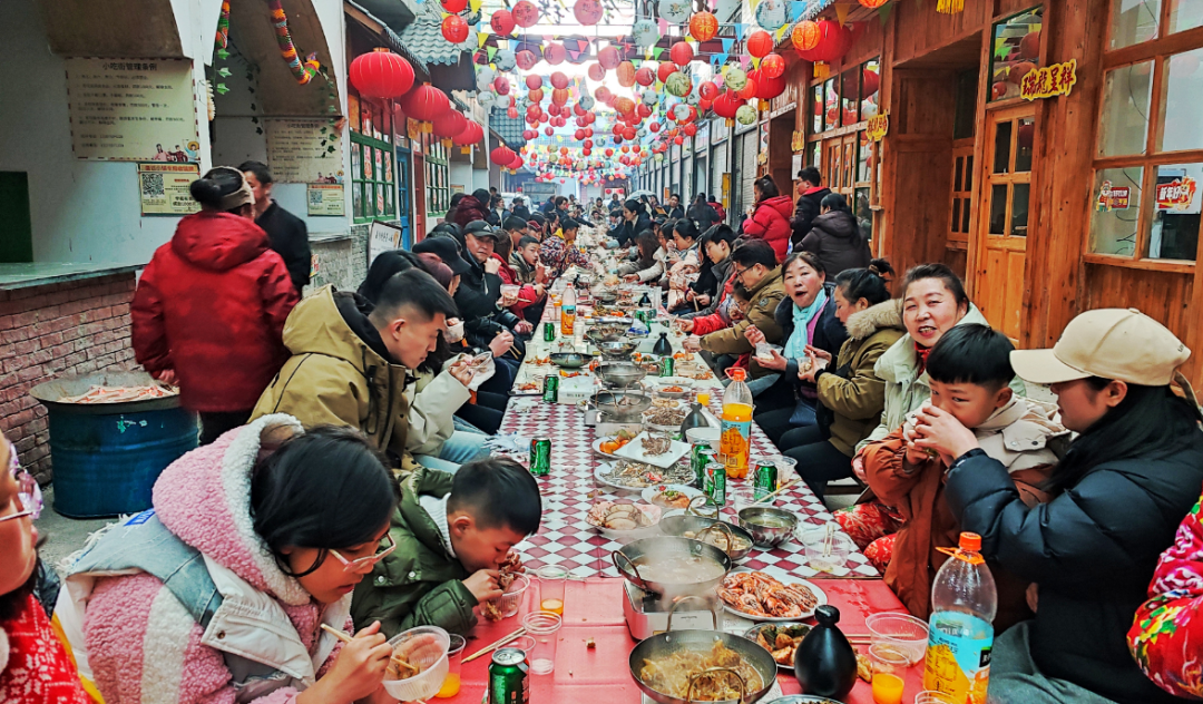 年味“食”足!外地游客在利川民宿过大年!