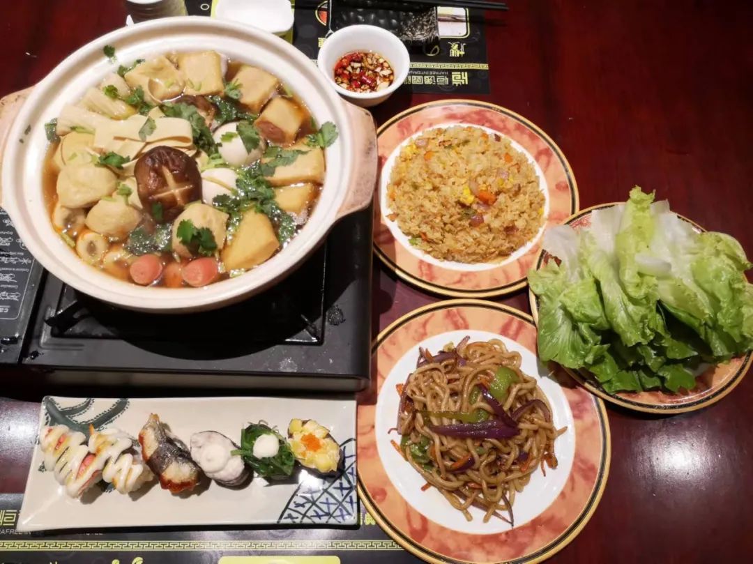 【恒逸国际酒店1楼丨樱之苑】69.9元享日料关东煮2-3人餐;99.9元享日式肥牛火锅3-4人餐!
