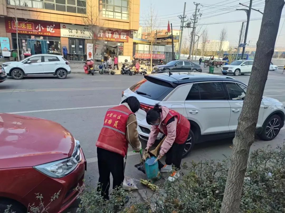 城区干净整洁过新年 市民欢乐祥和度假期——千渭街道春节期间开展环境综合整治(三)