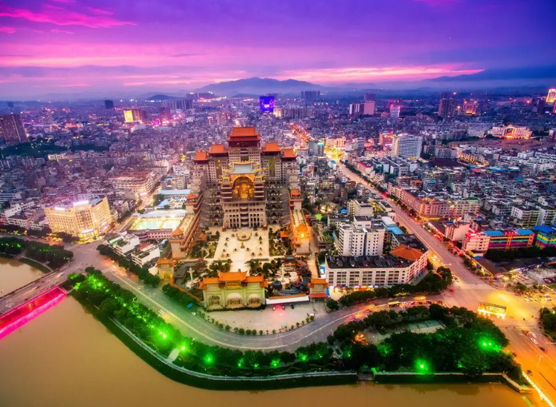 去玉林市和哈尔滨旅游了一趟之后,实话实说:玉林市跟哈尔滨的差距,不是一般大!