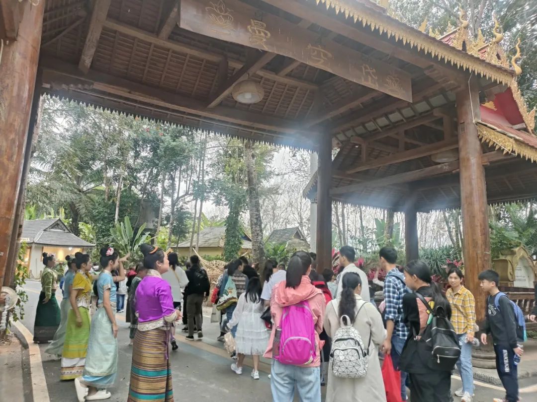 27万!勐罕镇春节旅游迎来“开门红”