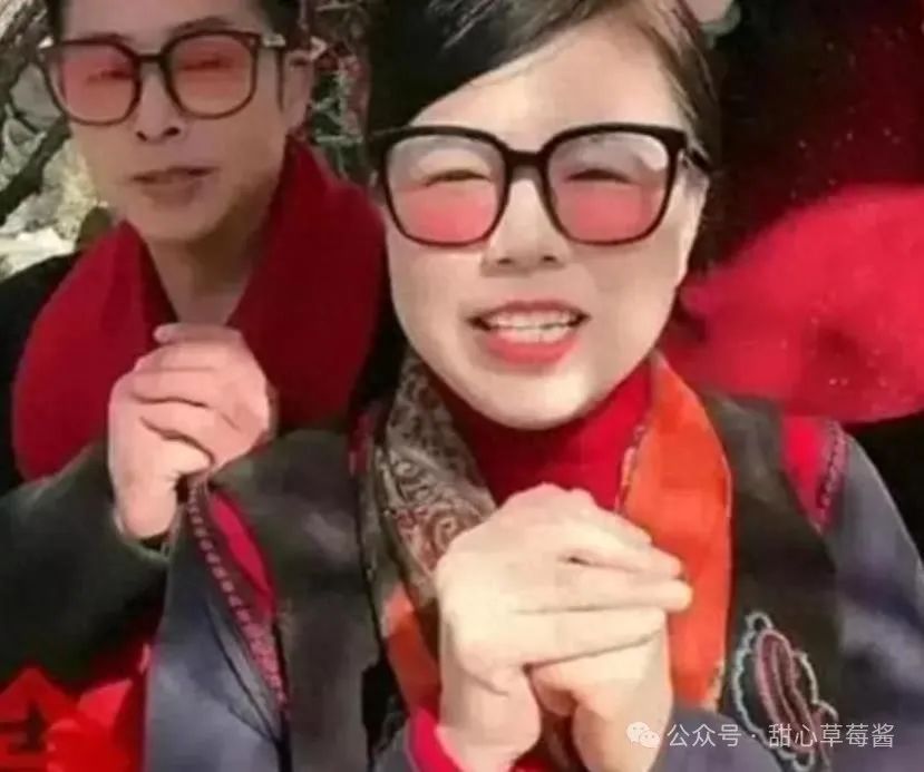 言宝在河南成为团宠,熊磊晒旅行照超洒脱,对两任公婆评价很意外