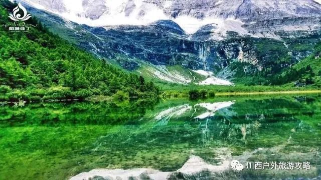 川西旅游攻略,你见过春天的稻城亚丁吗?据说很少的人才有幸看到!