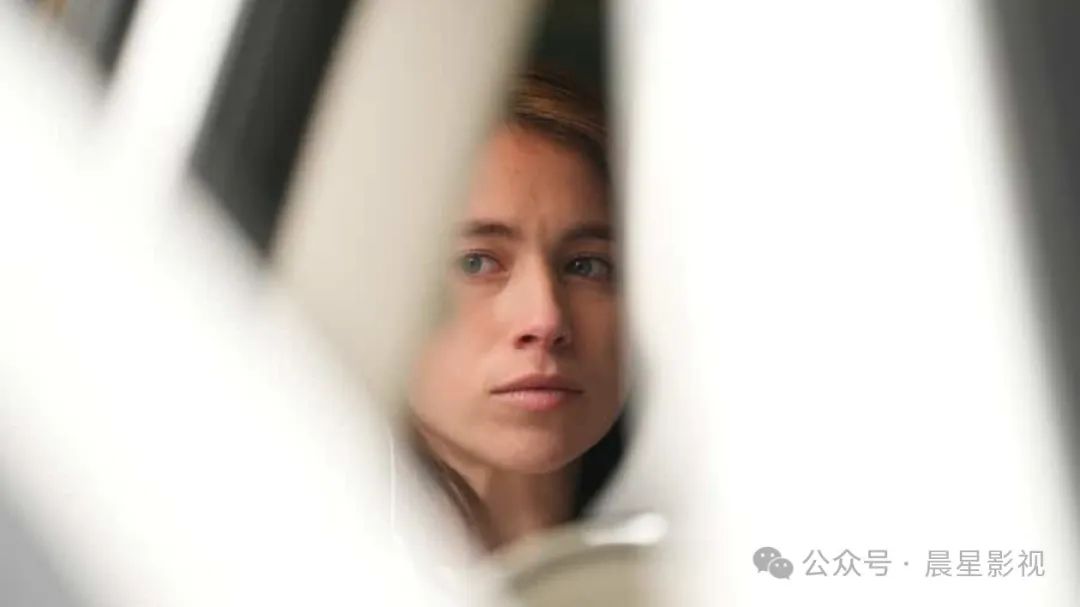 《恶意》2024最新犯罪惊悚电影,旅行出现意外,一家人遭遇疯狂追杀