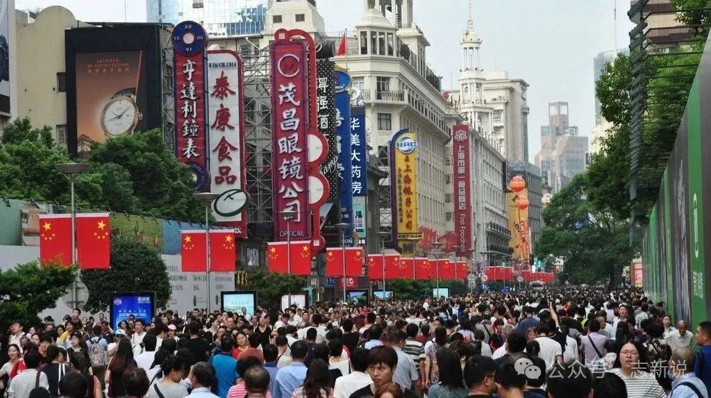 “十一”将要被挤爆的10个景点,能把你挤成照片,劝你别去!