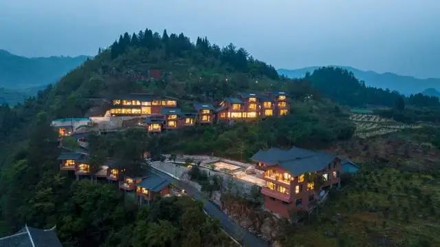 寻找中国最美民宿酒店-湖南湘西尔卓山谷叠云间民宿