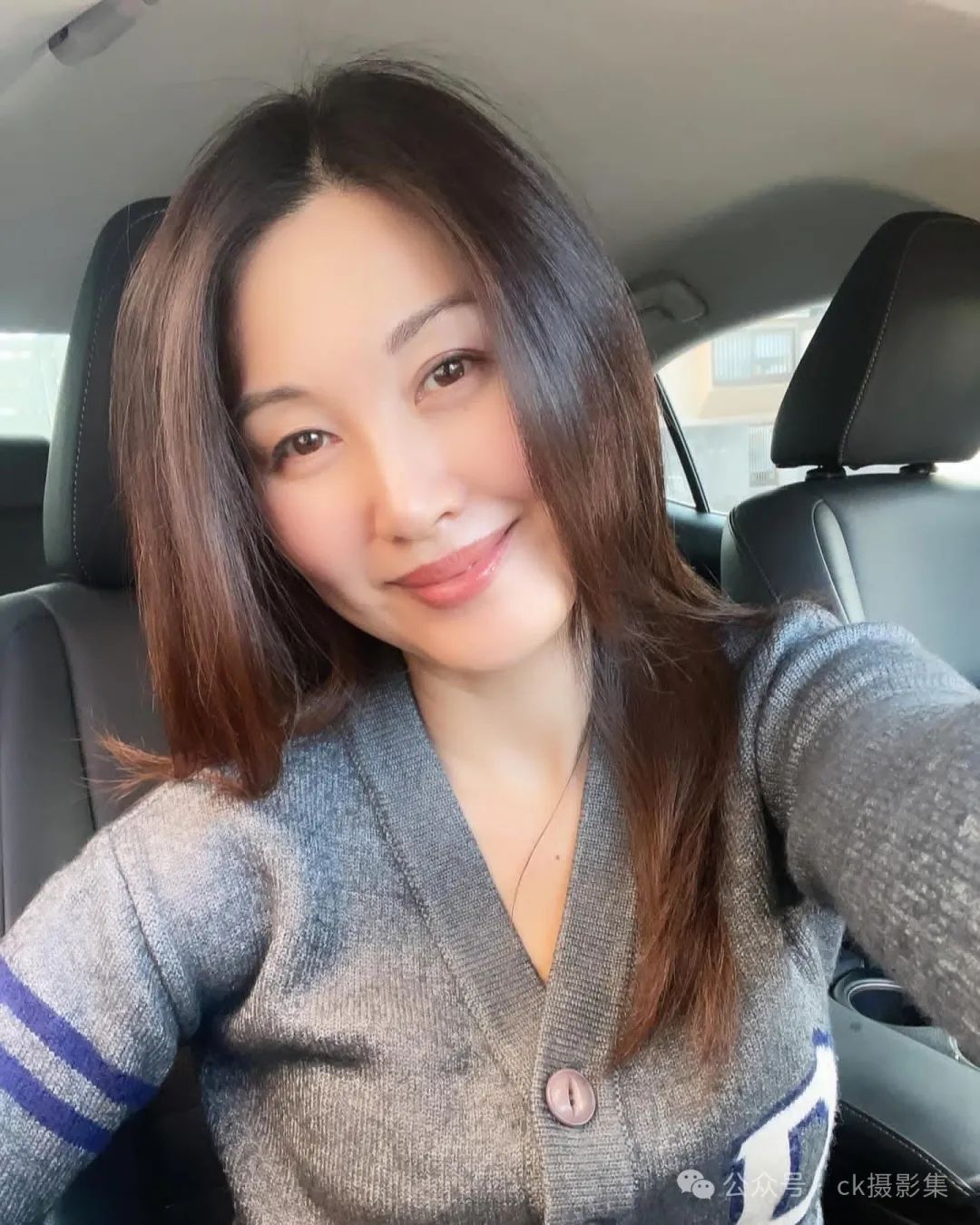 周末,适合打扮得漂漂亮亮出游