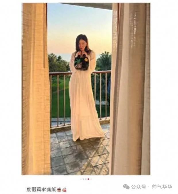 朱珠晒度假美照,罕见穿比基尼秀身材,全身零赘肉又辣又性感,朱珠散发的多彩魅力