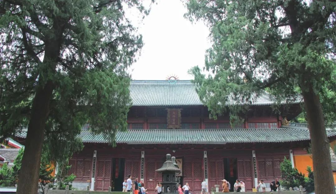 浙江有个被评为5A级景区的寺院,多年来始终坚持门票免费,被游客们誉为中国最良心的寺院