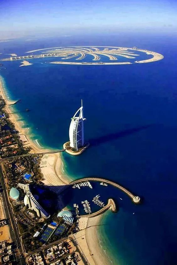 【20240307】迪拜帆船酒店内部照首次曝光!楼顶打球,海底吃饭!