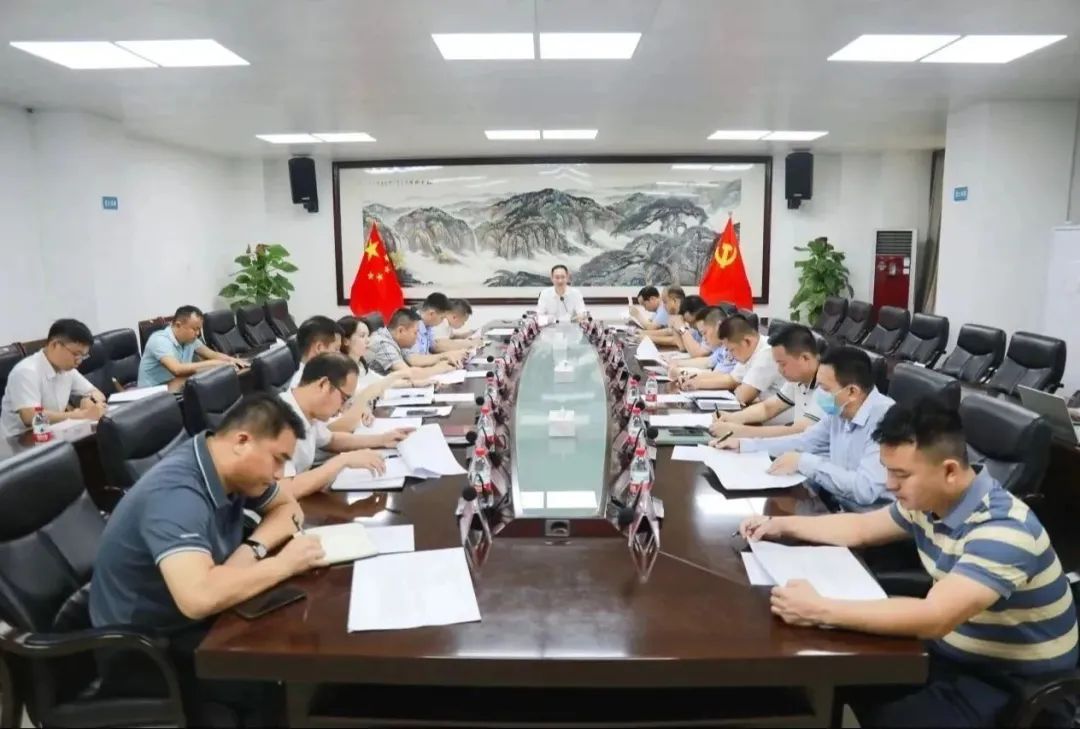 孙德震召开专题会议 研究亚龙湾旅游度假区提质增效工作