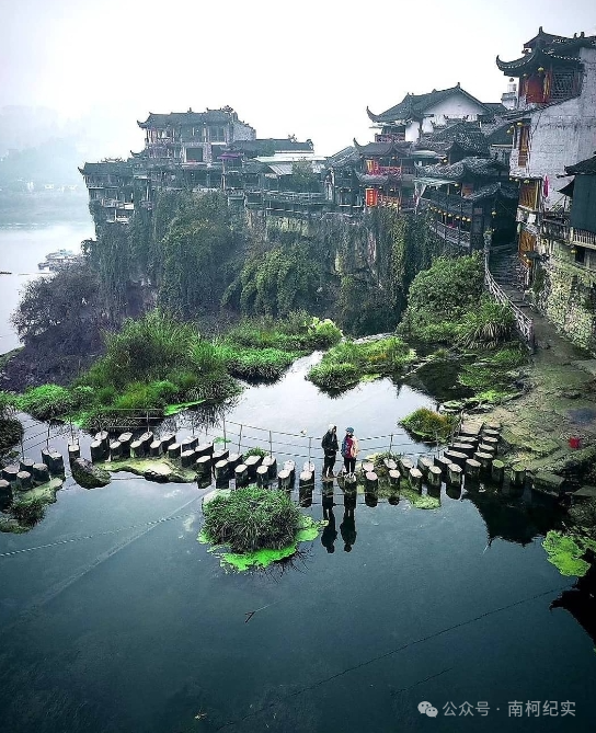 湘西旅行必备:十大必游景点,让你领略湘西的神奇与美丽