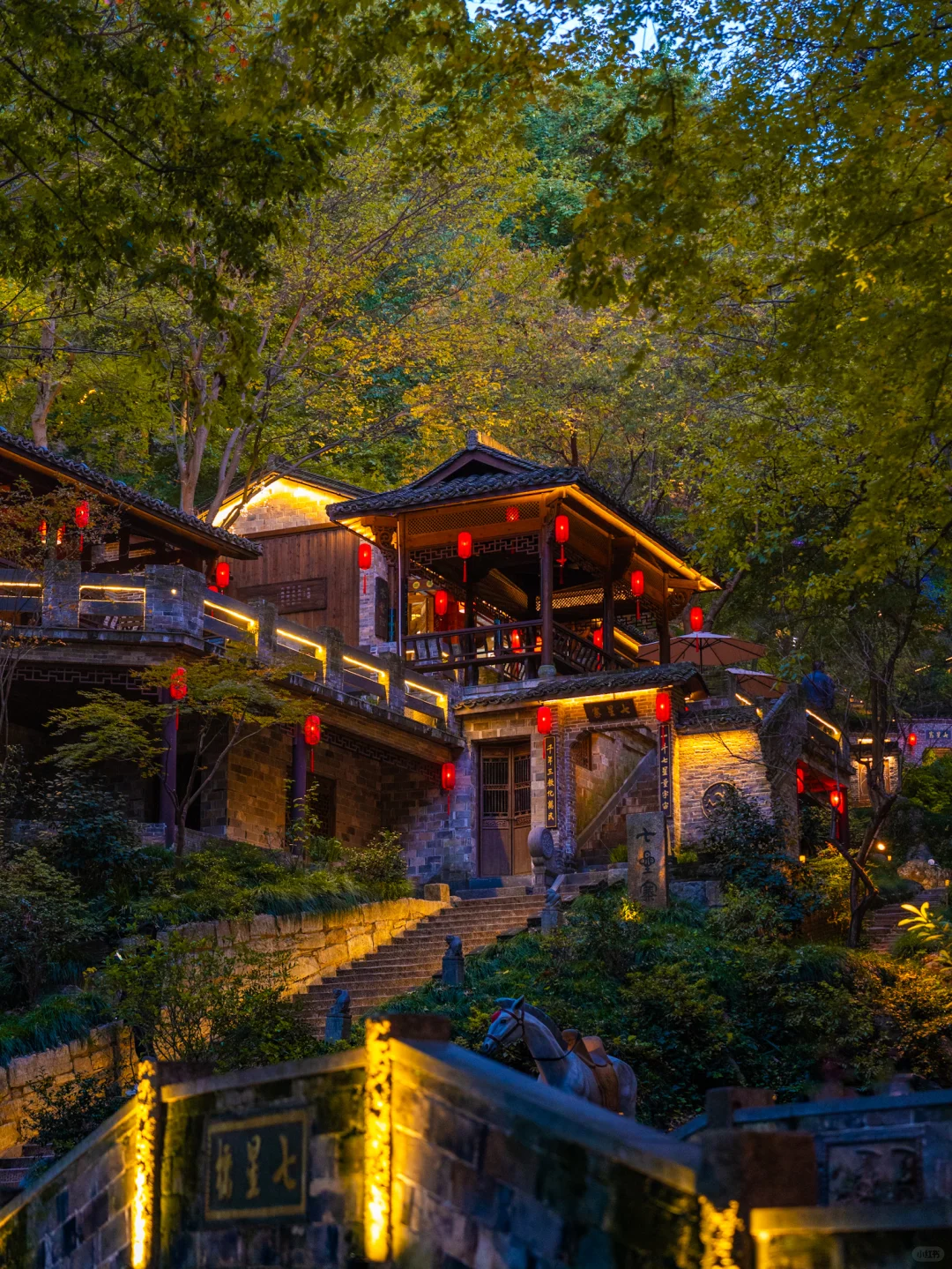 皖南的🍁枫叶已红!这个小镇的秋色美翻了‼️