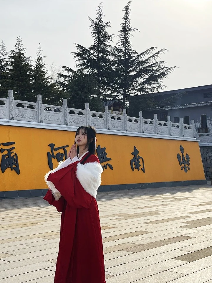 响堂山向全国人民免门票啦！