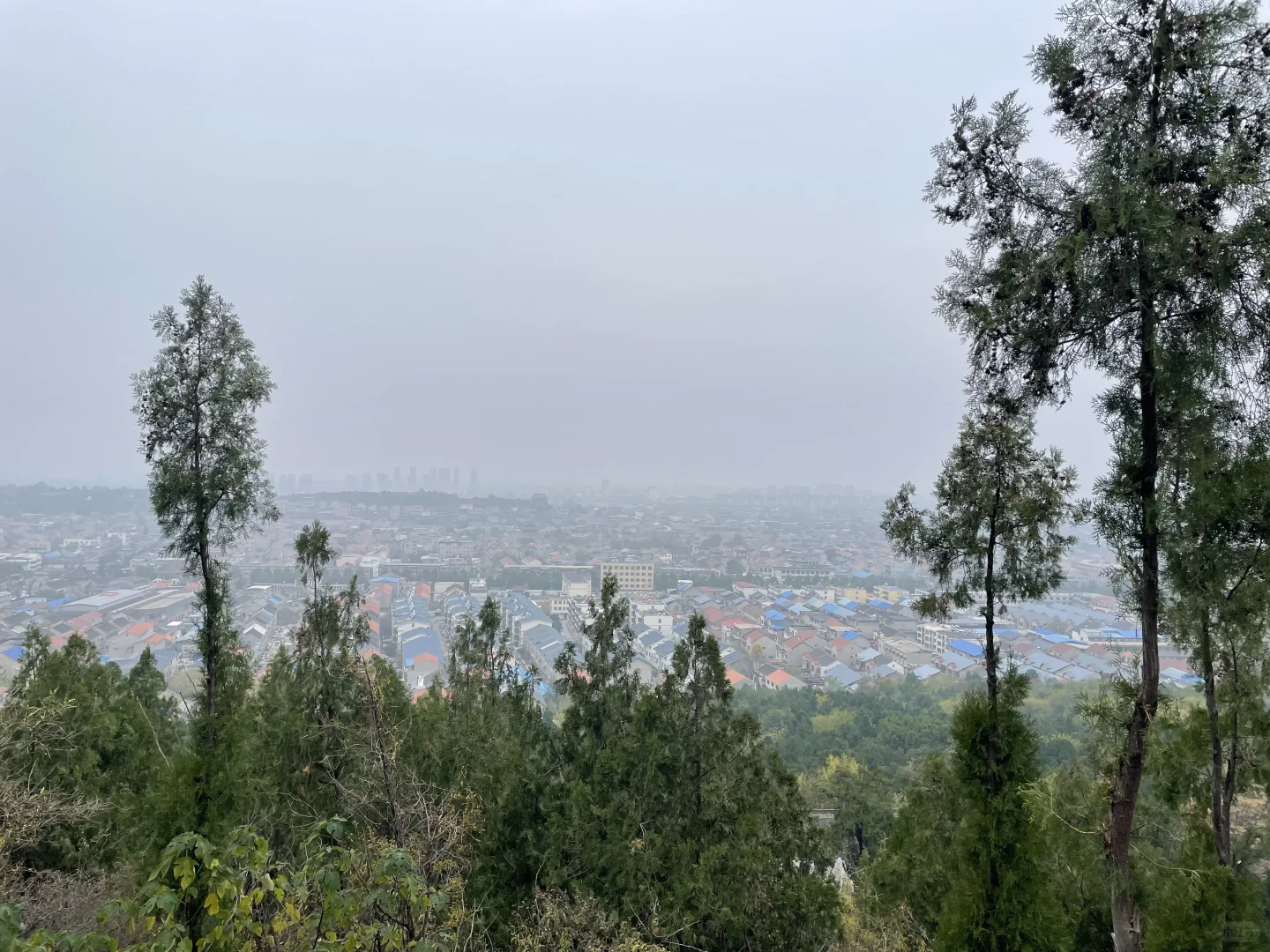 游大伾山