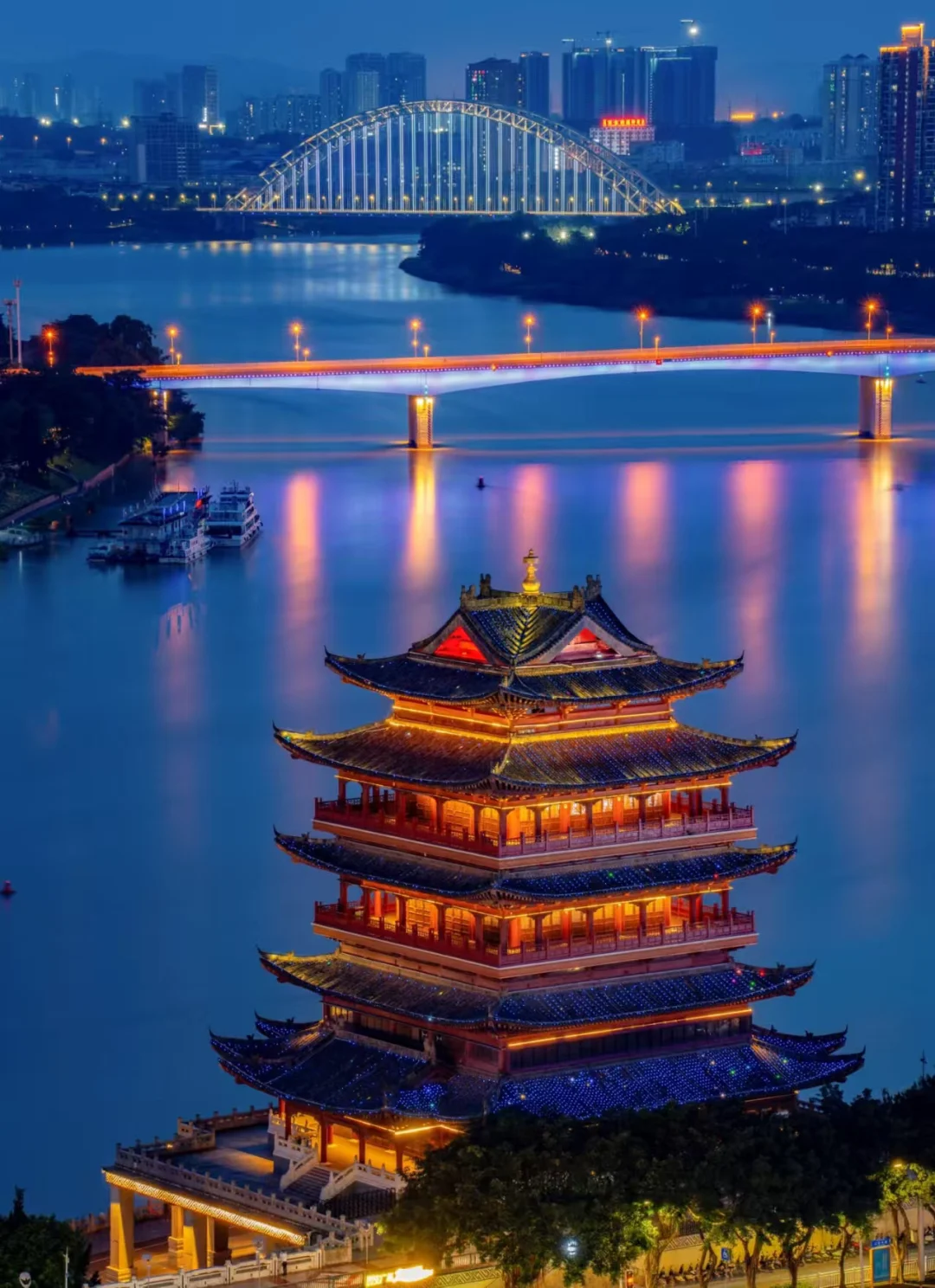 救命！大学生预算只有一千五应该去哪旅游⁉️