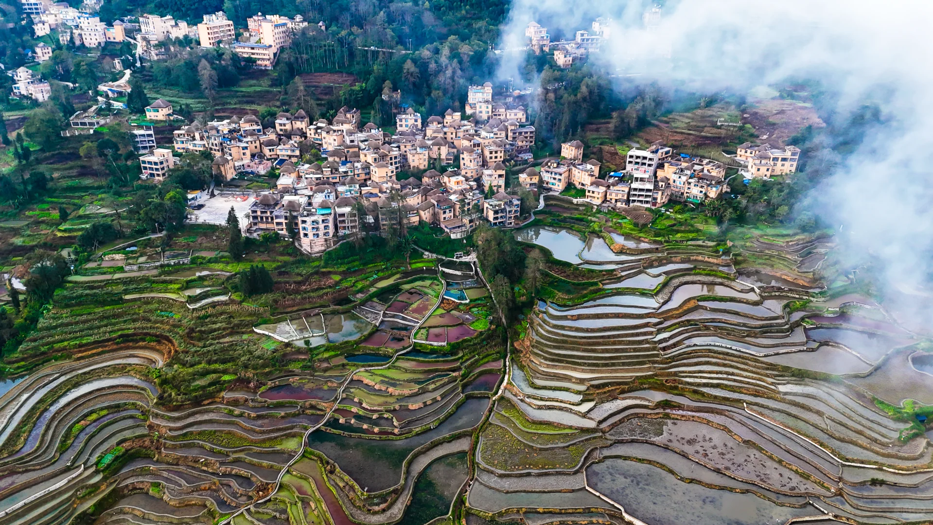 元阳梯田怎么玩，如何住在这里说清楚讲明白