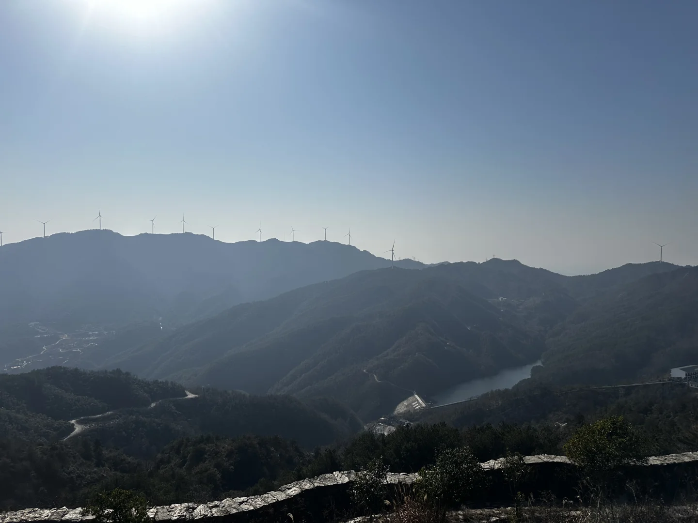 如愿打卡清凉寨景区西峰古寨“武汉之巅”