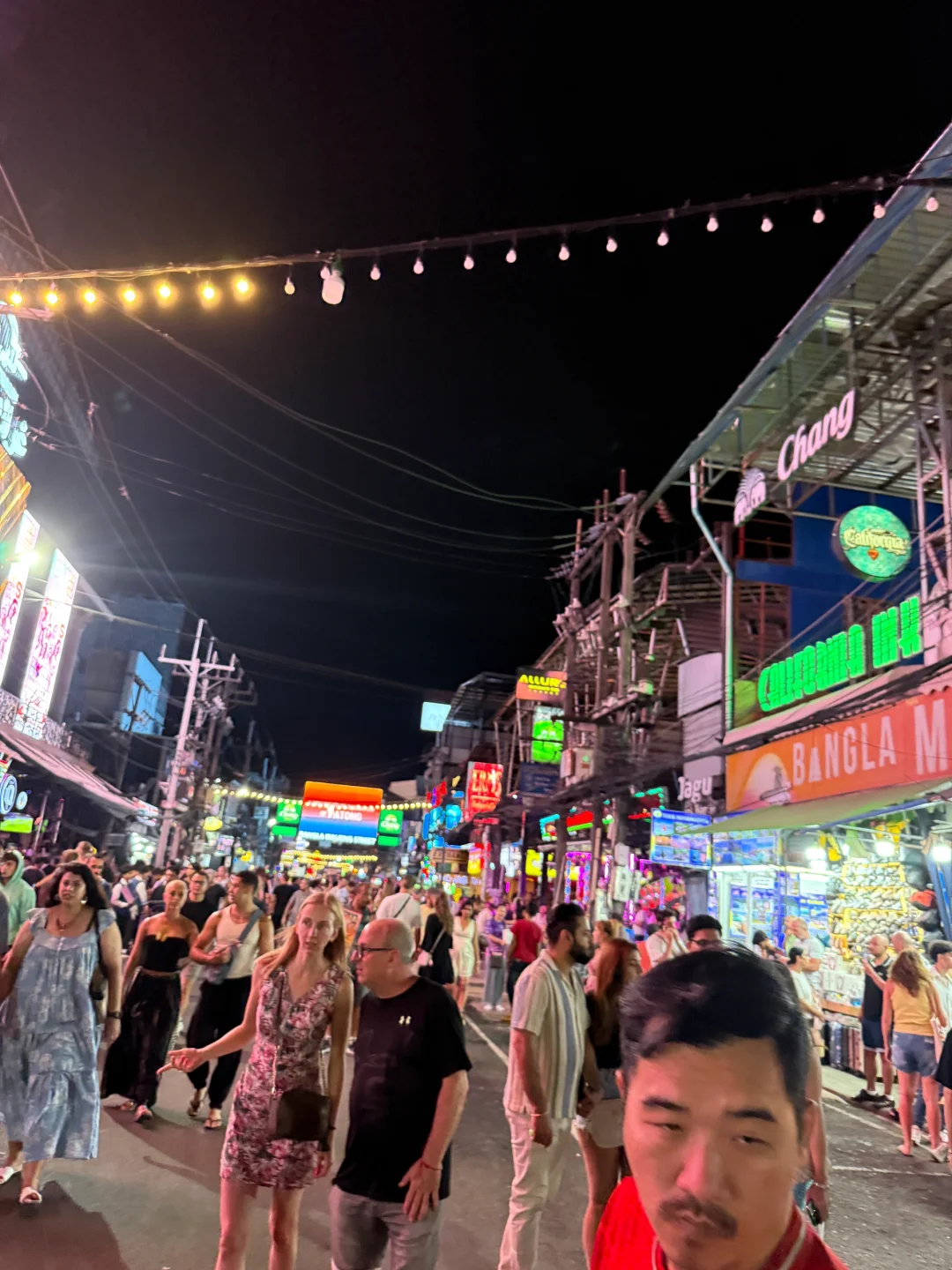 泰国刚回来，女大学生说一些亲身经历