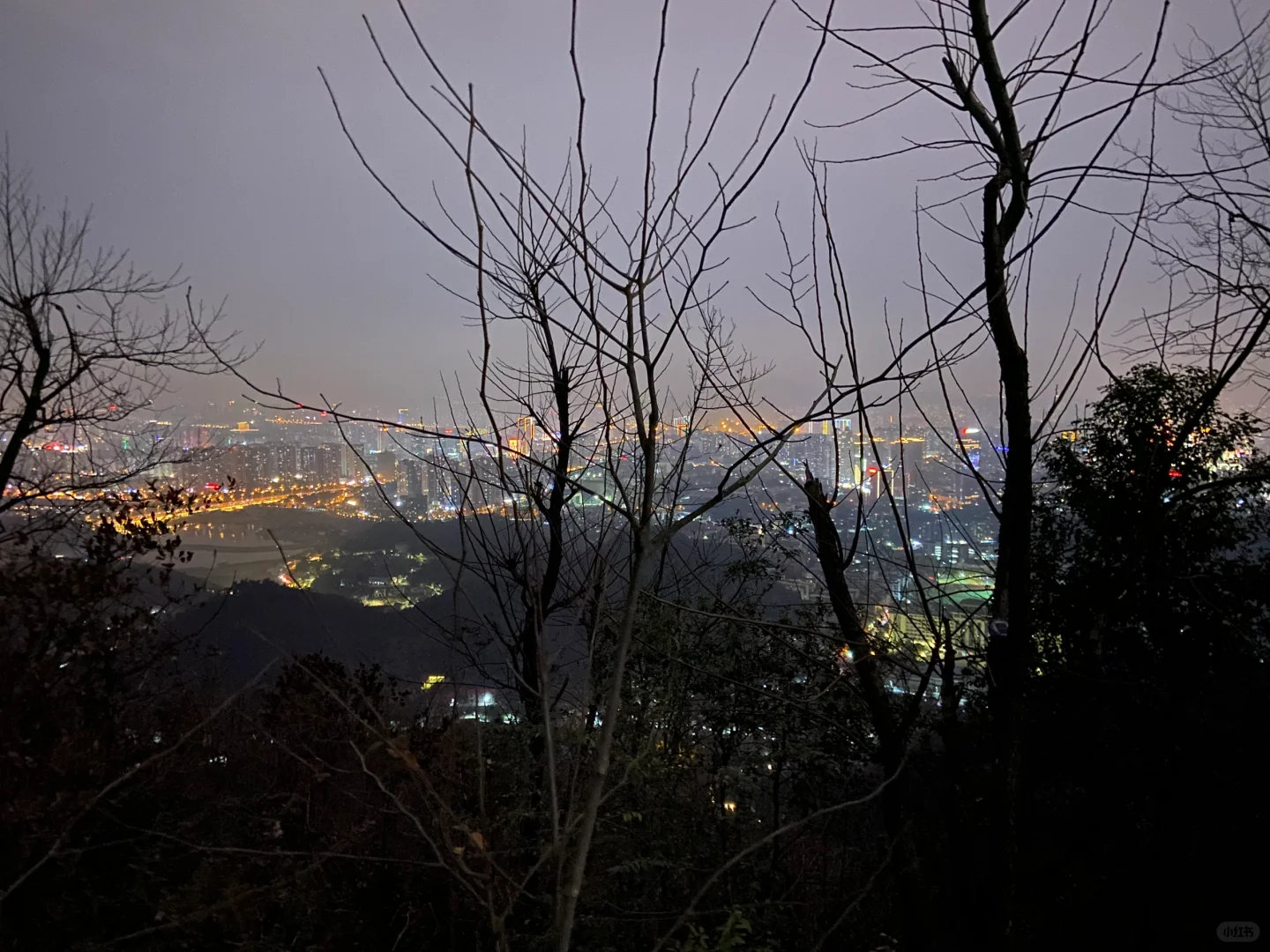 岳麓山 湘江夜色中多了一丝现代繁华之美