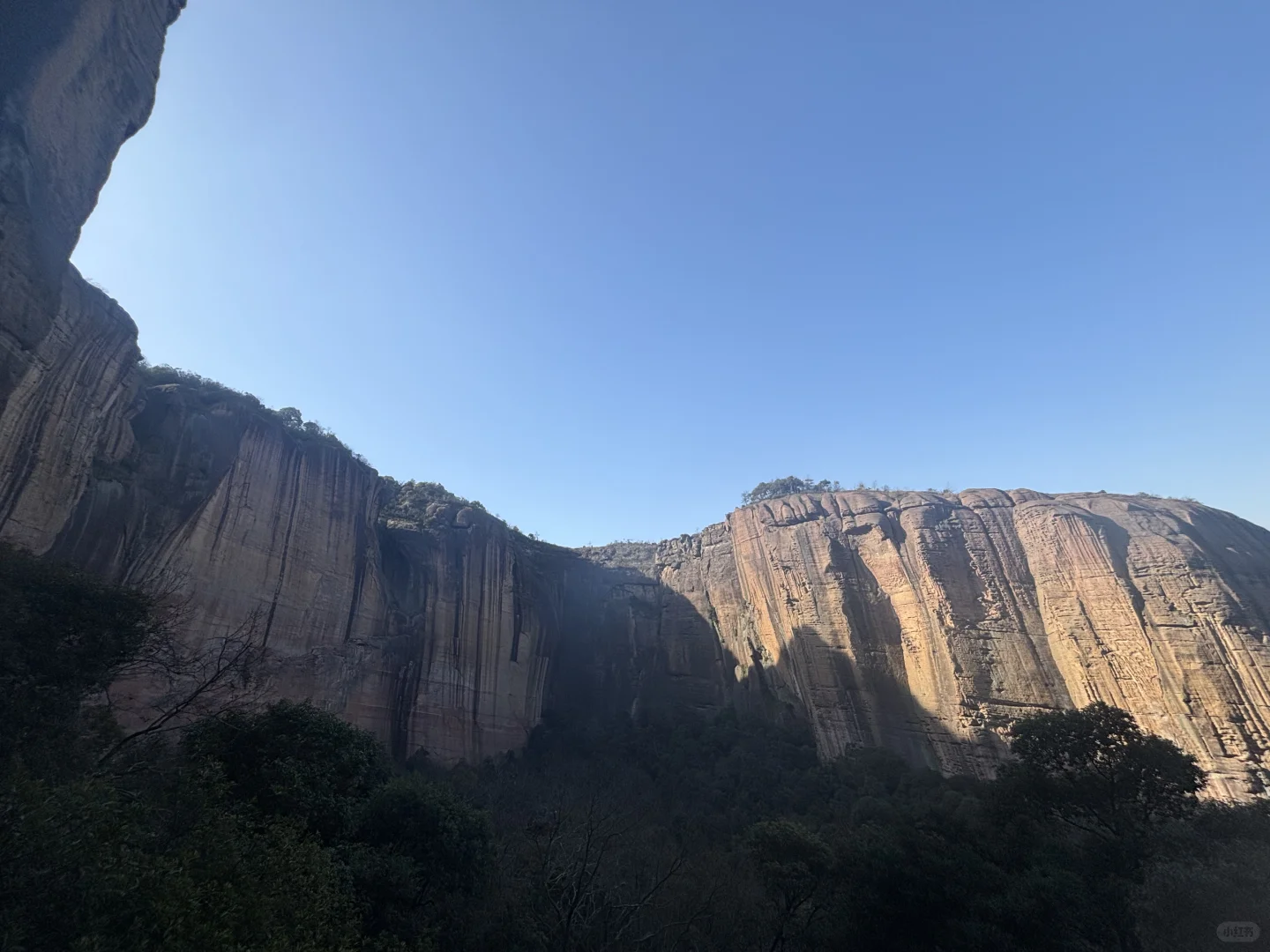 丹霞地貌-弋阳龟峰