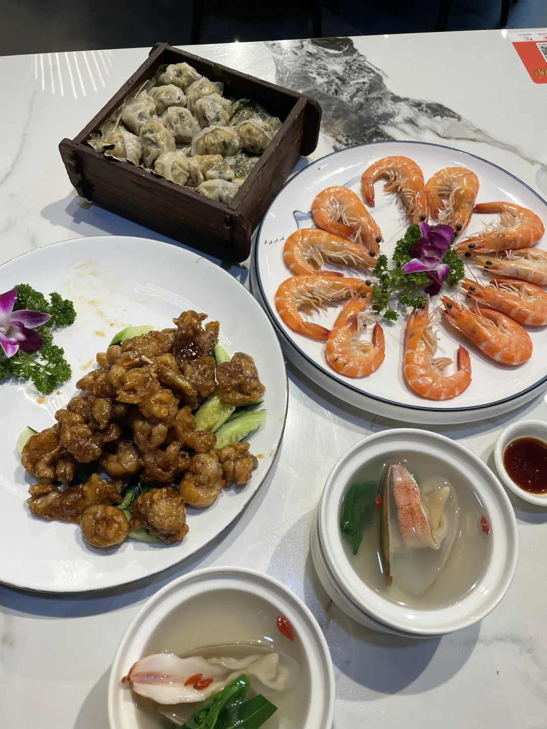 熊 去旅游啦