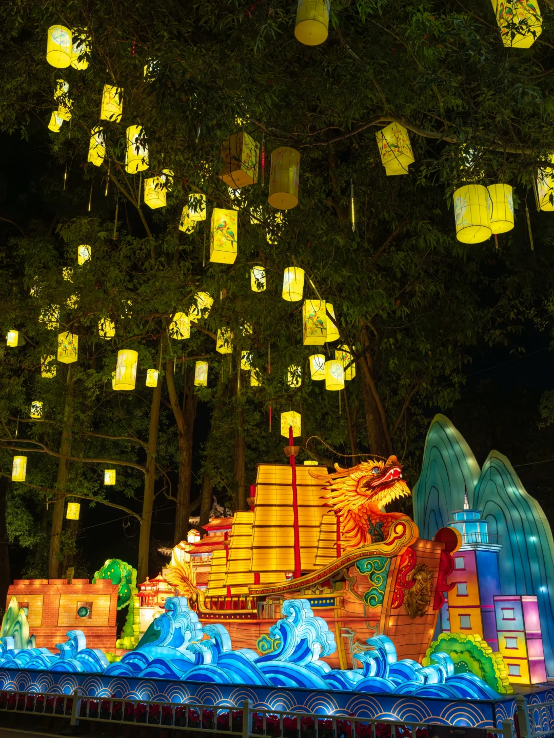 我很少用震撼来形容一个灯会❗南沙明天开园