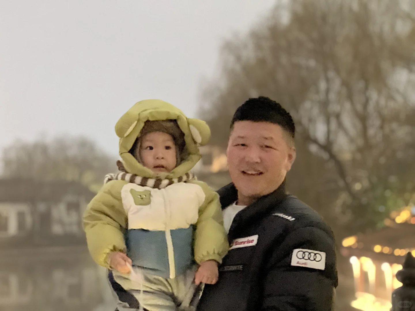 济南大明湖畔