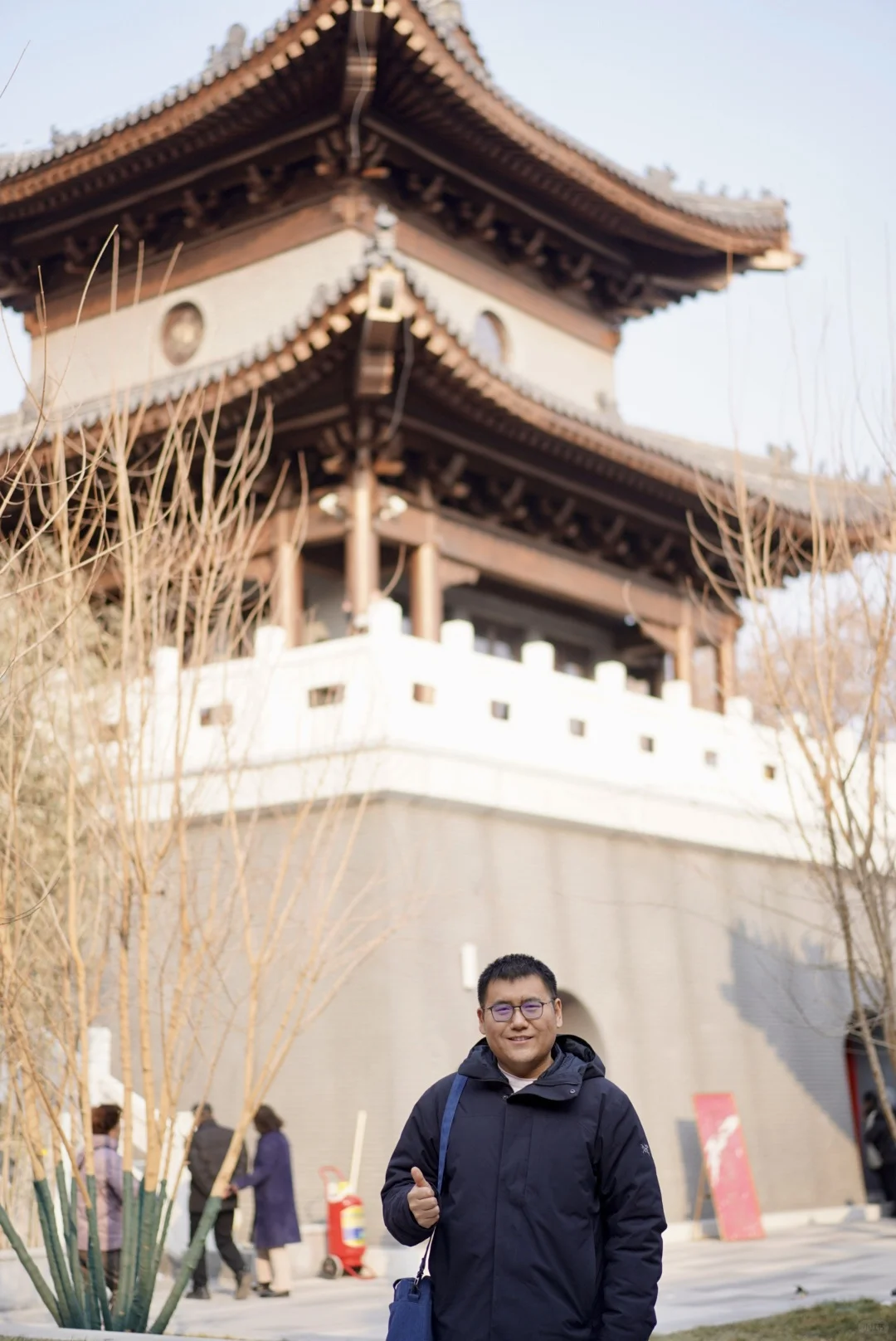 人山人海的邯郸道