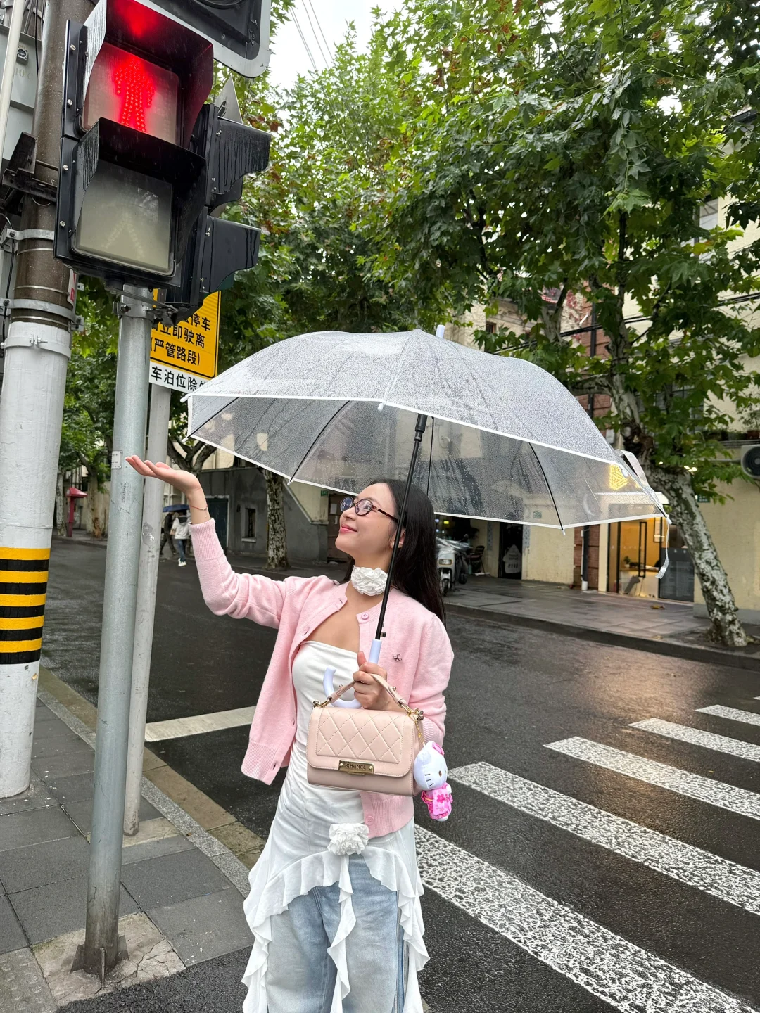 雨天约会☔️｜四郎：粉色娇嫩，如今你几岁⁉️