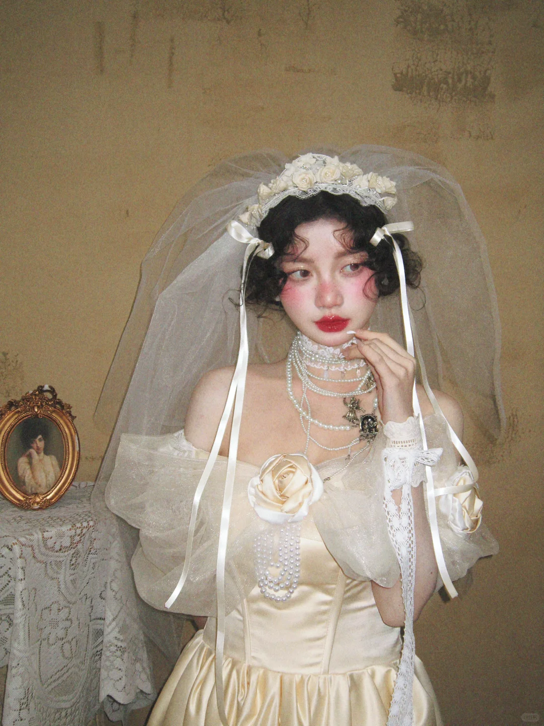 长在审美上的女主角、法里法气