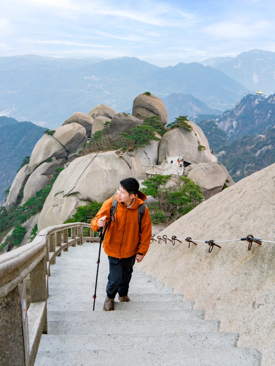 以为黄山够美了‼️直到遇到哪吒敖丙登天柱山