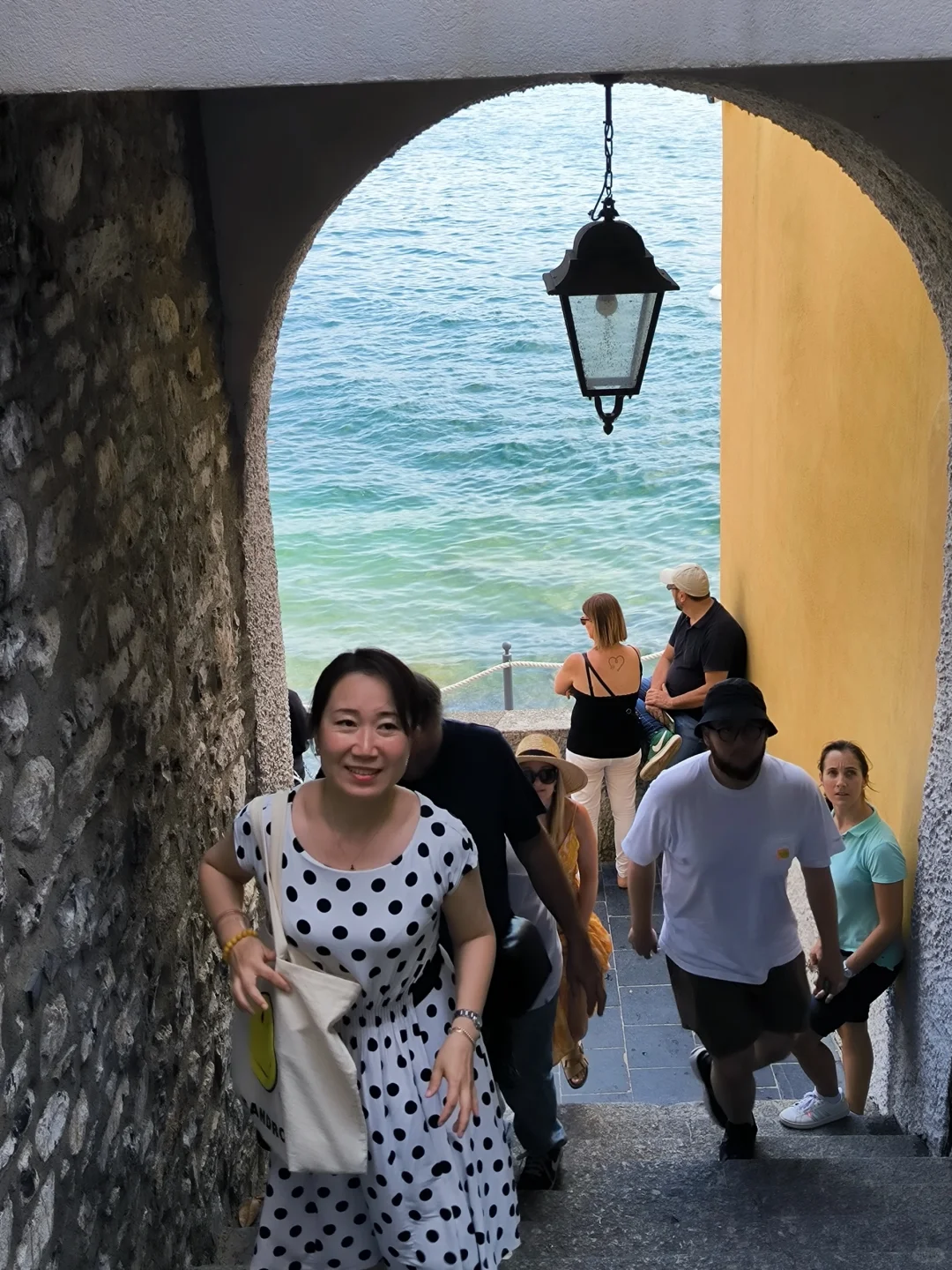 科莫湖的varenna