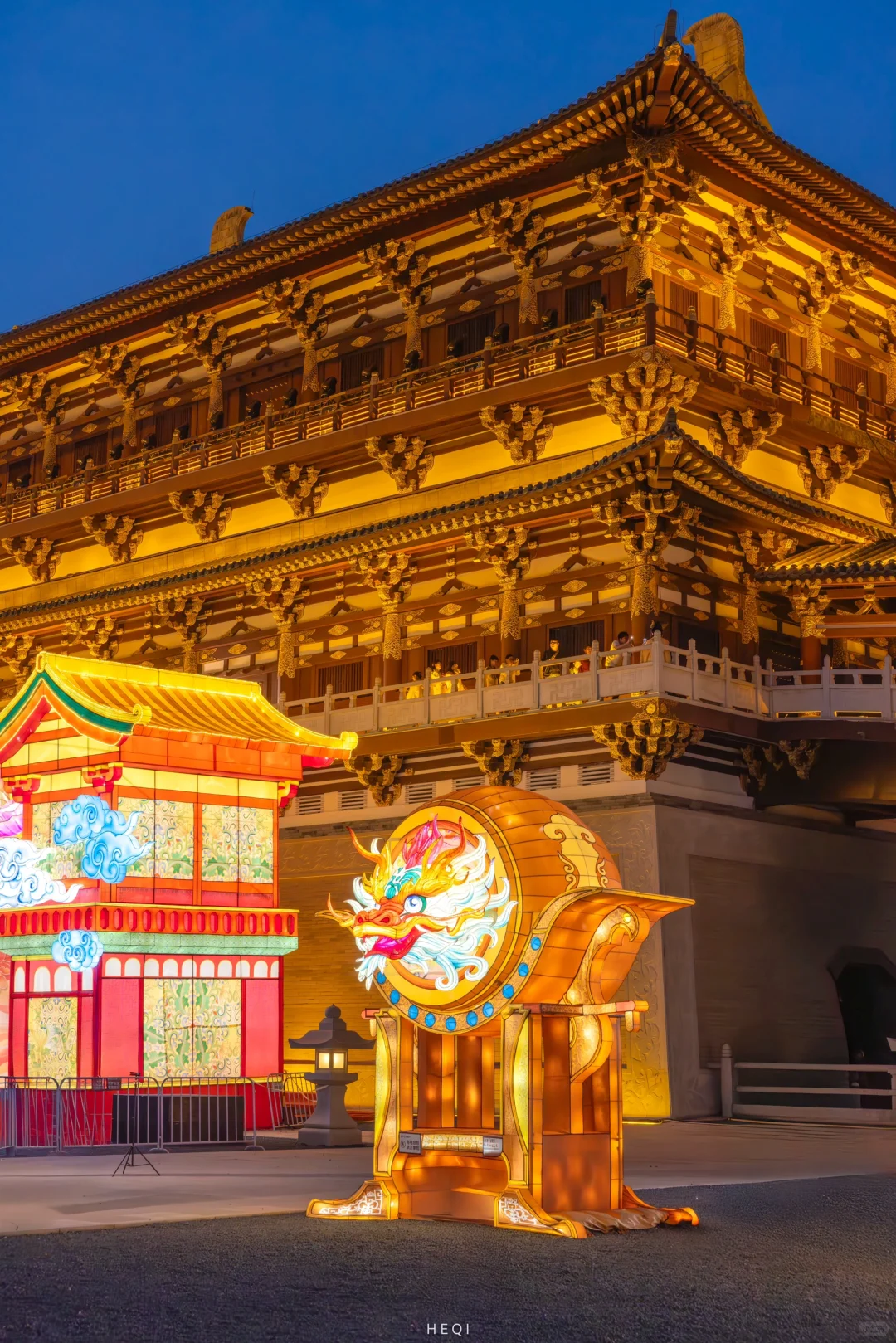 迄今为止，最让我感到震撼的城市出现了…