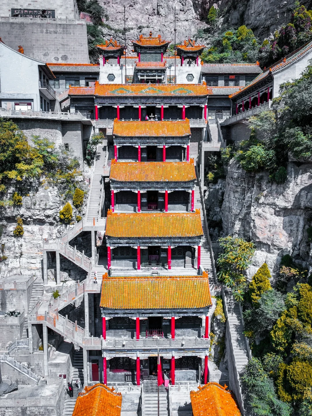 震撼！深藏山西大山中的现实版“九层妖塔”