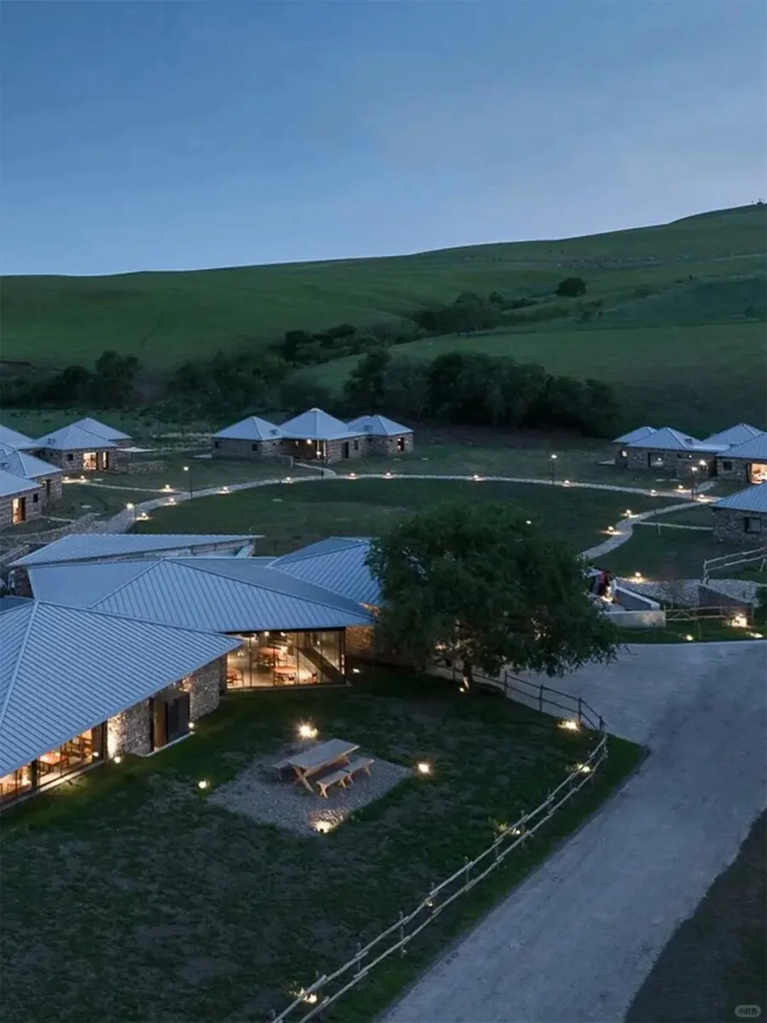 别问了！不是白崖！是呼伦贝尔草原尽头的海