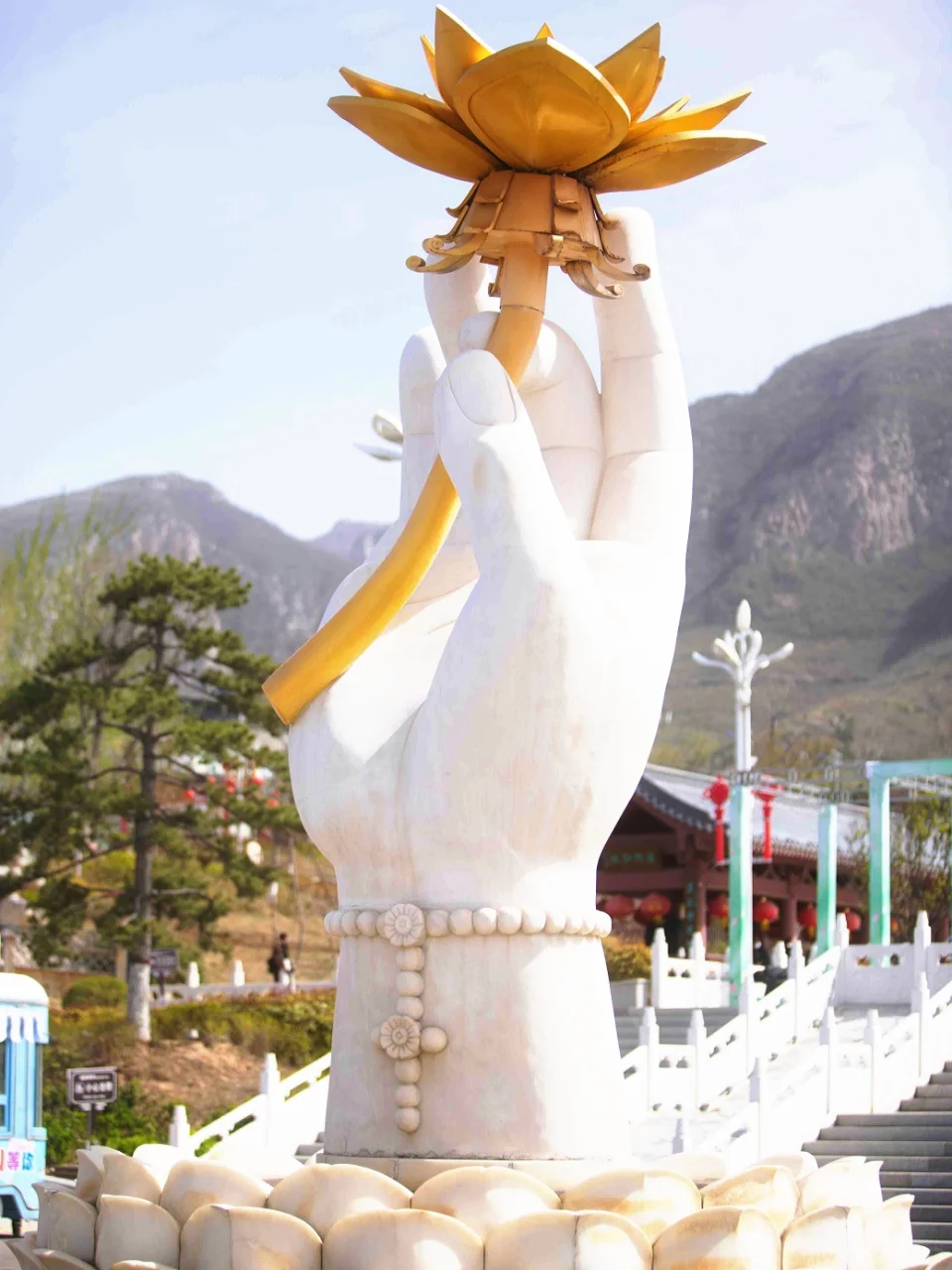 一眼千年,响堂山石窟的 “种草” 魔力