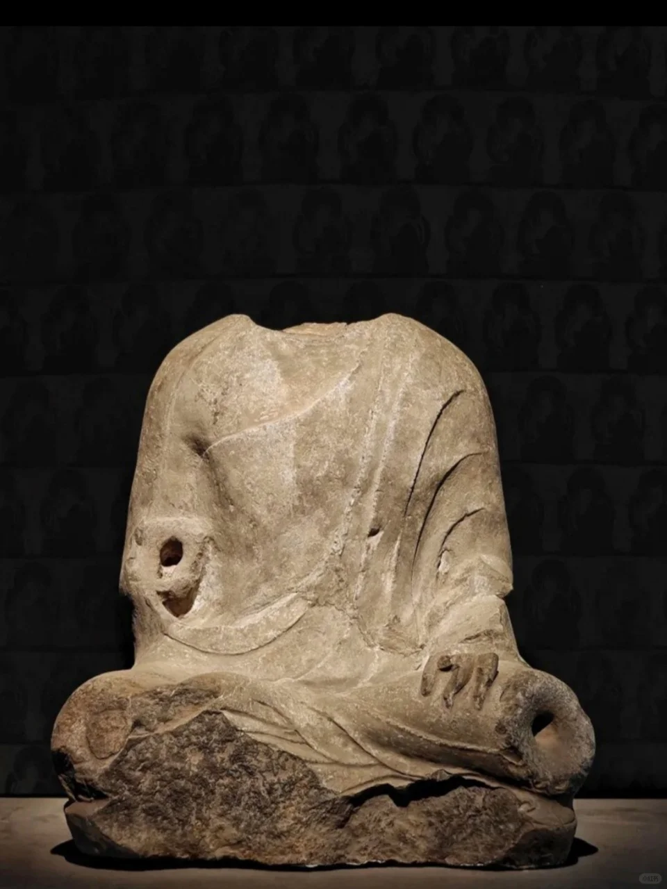 以为龙门石窟够震撼了,直到我来到了响堂山