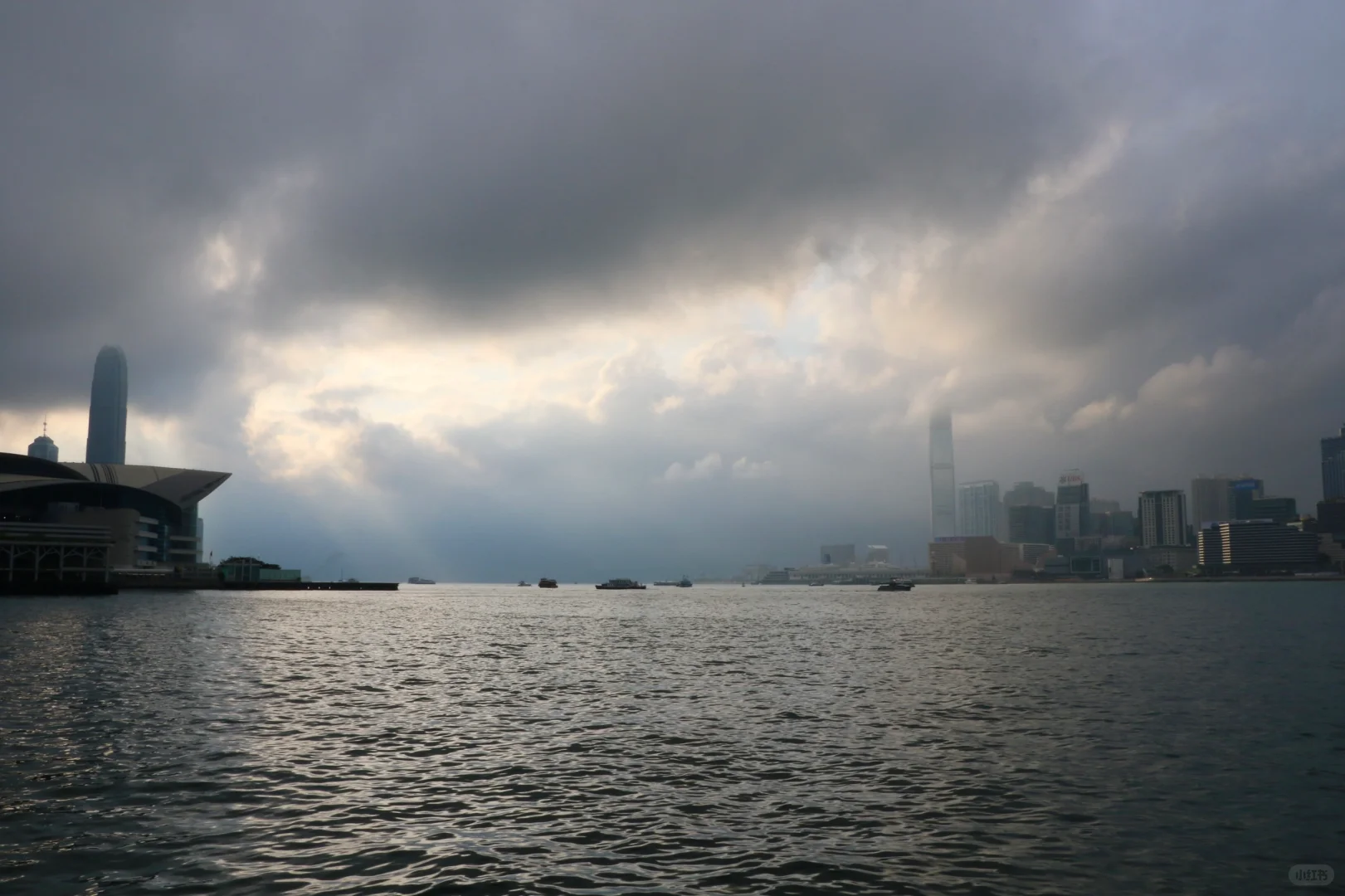 香港