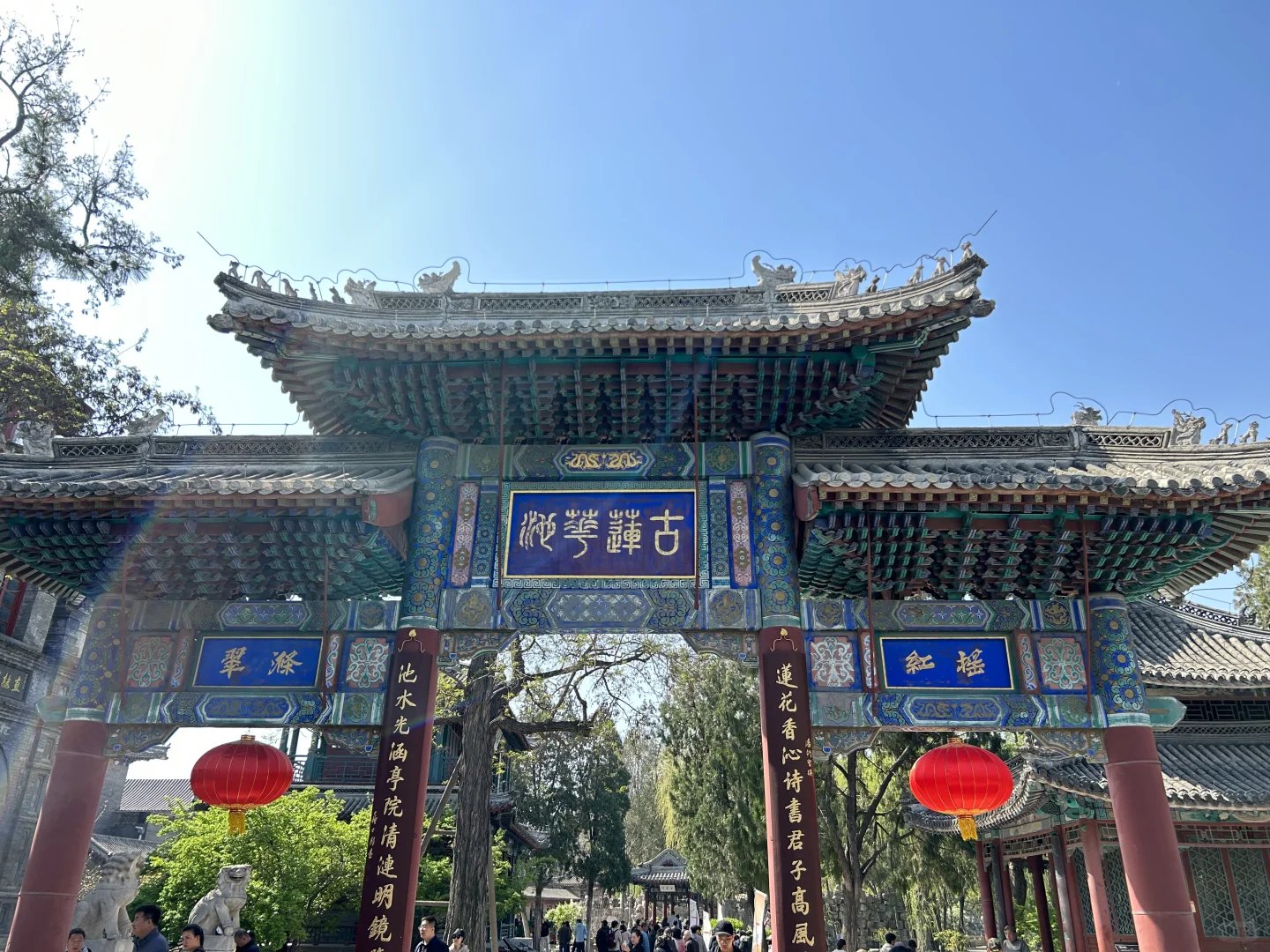 保定的景点大多都在一条路上