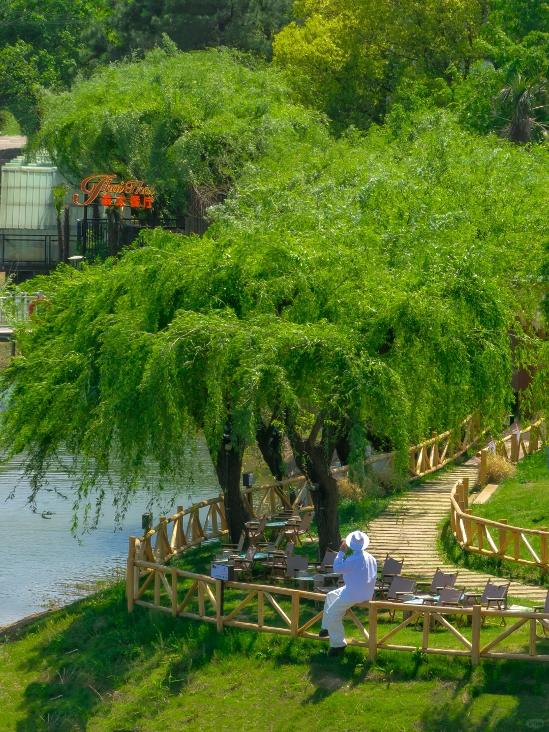 在湖州，真的没出国😭发朋友圈被问爆了🏝️