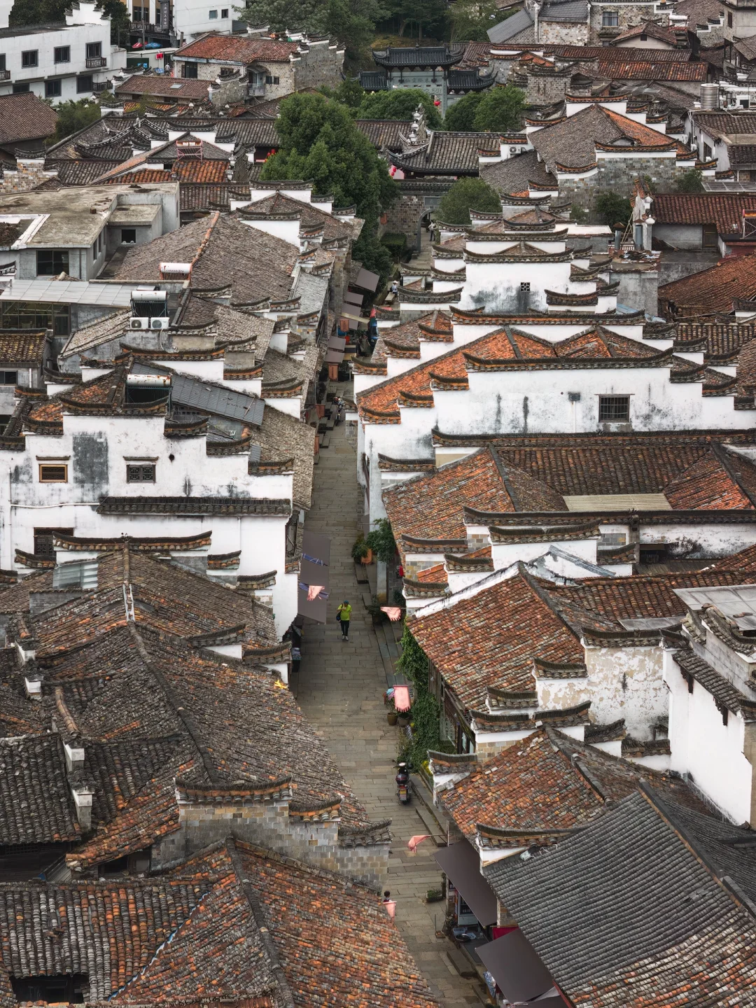 徐霞客没骗我！这才是浙西最值得爬的山！