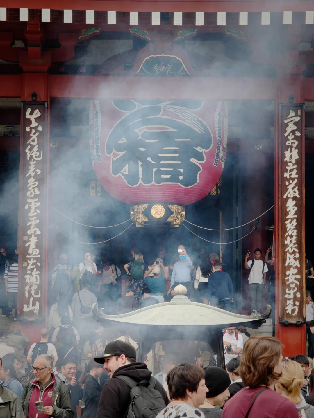 浅草寺人从众