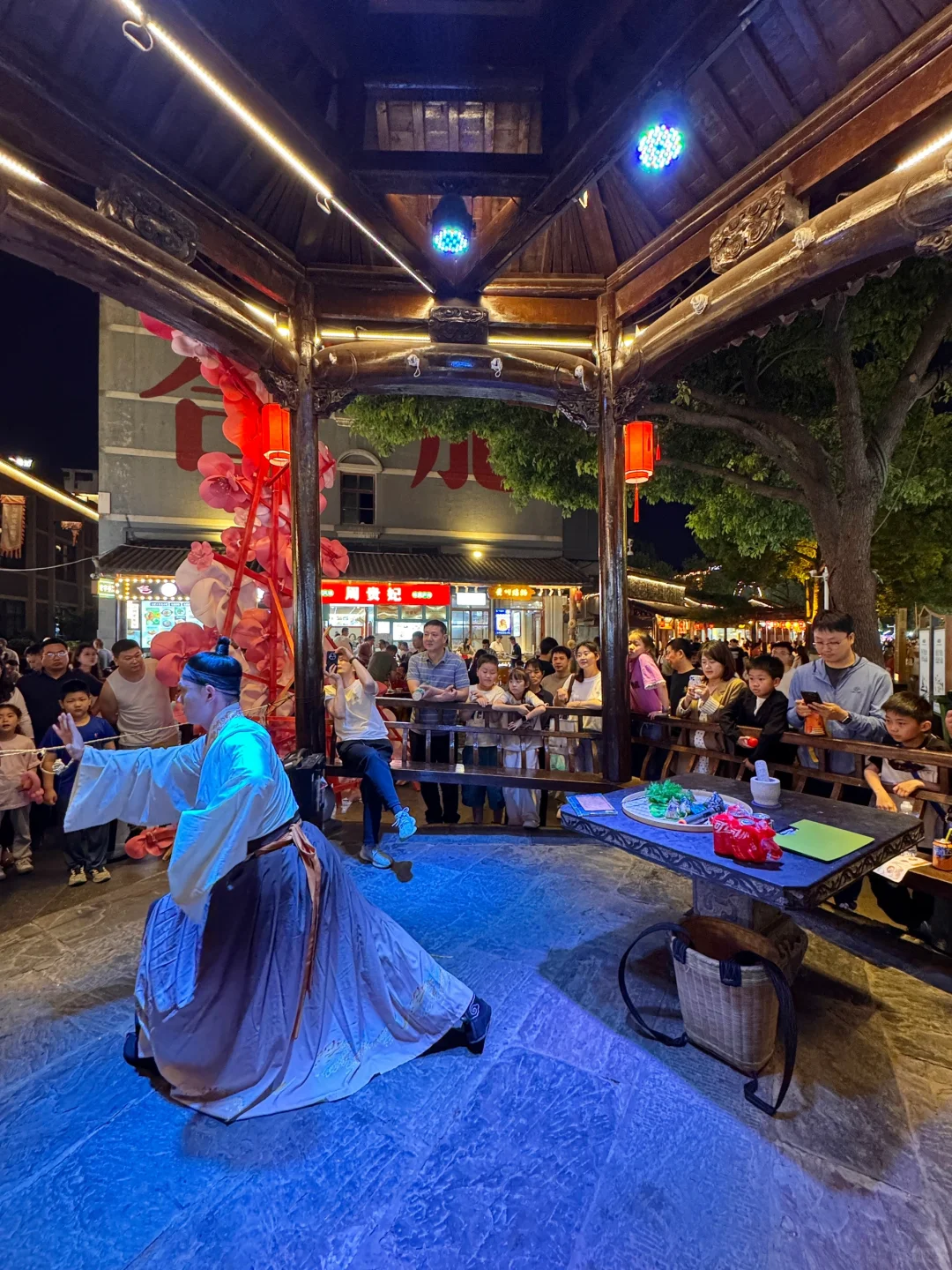 合肥人五一不去旅游都来罍街了！！！🥵🥵