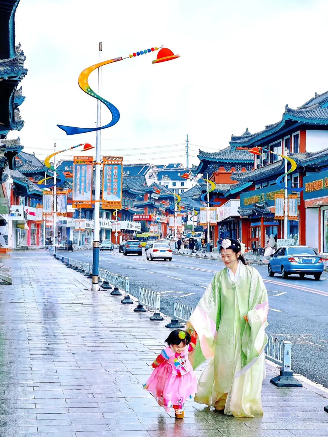 带娃去了22℃的长白山，真的比新西兰还震撼！